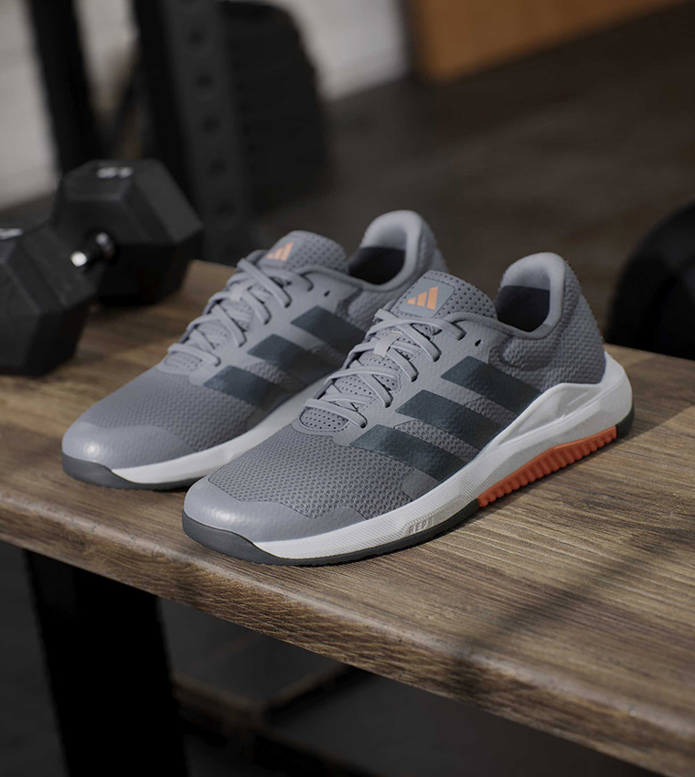 حذاء تدريب دروب سيت بيس