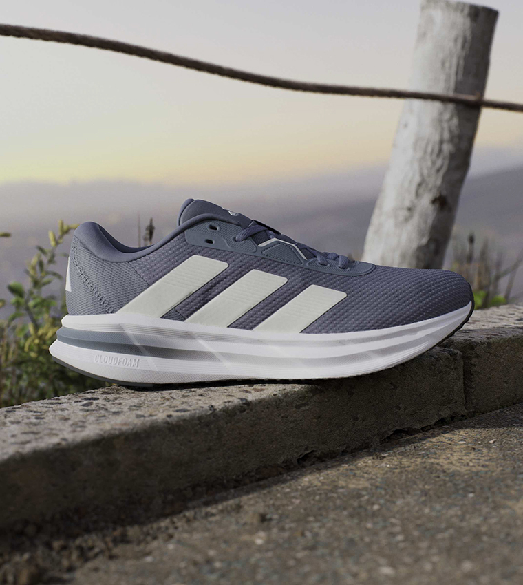 GALAXY 7 Running Shoes