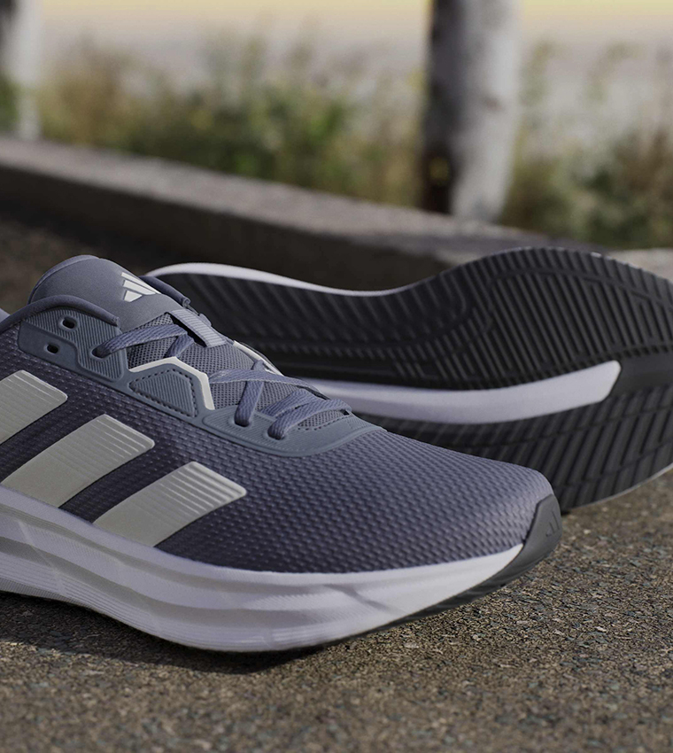 GALAXY 7 Running Shoes