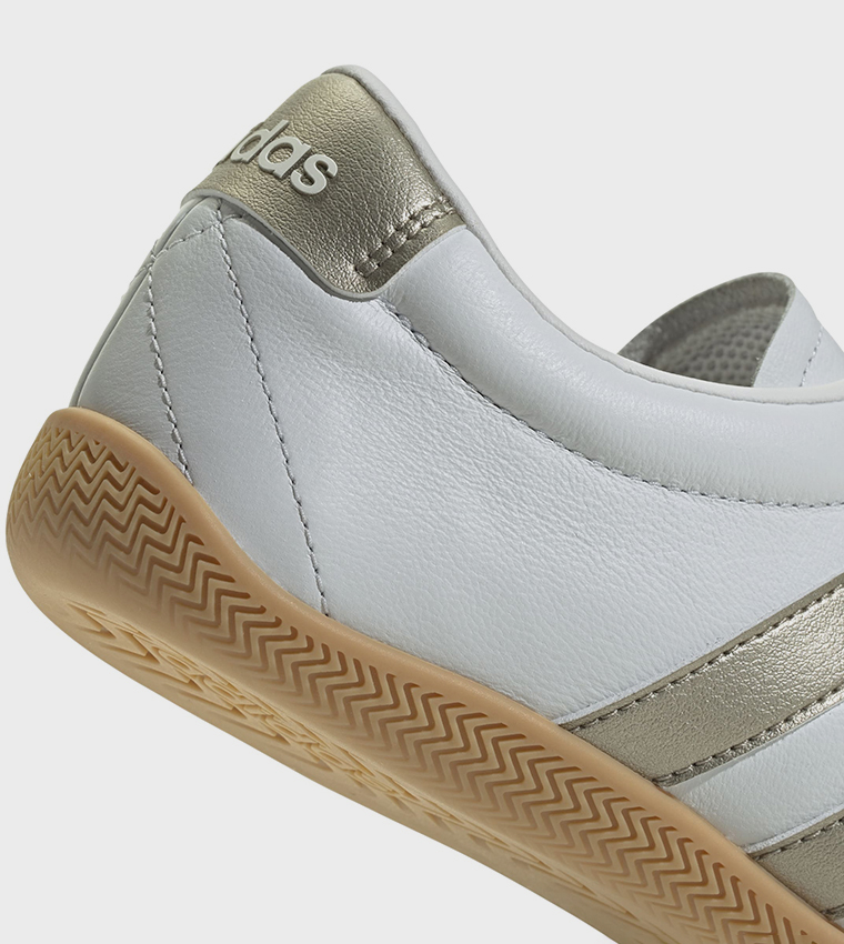 GRAND COURT Stripe Detail Lace-Up Sneakers