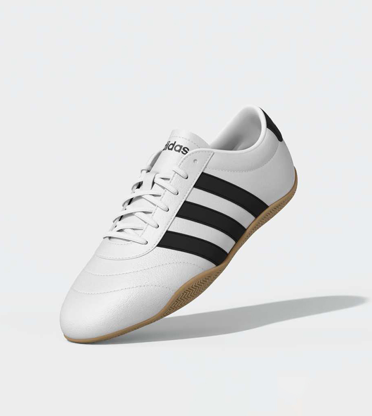 GRAND COURT Stripe Detail Lace-Up Sneakers