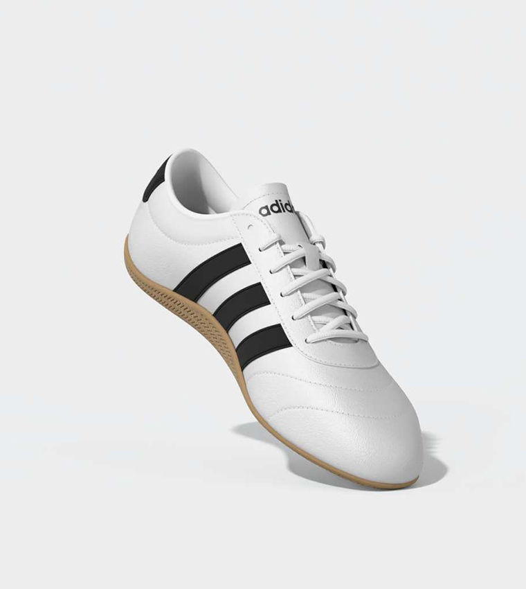 GRAND COURT Stripe Detail Lace-Up Sneakers