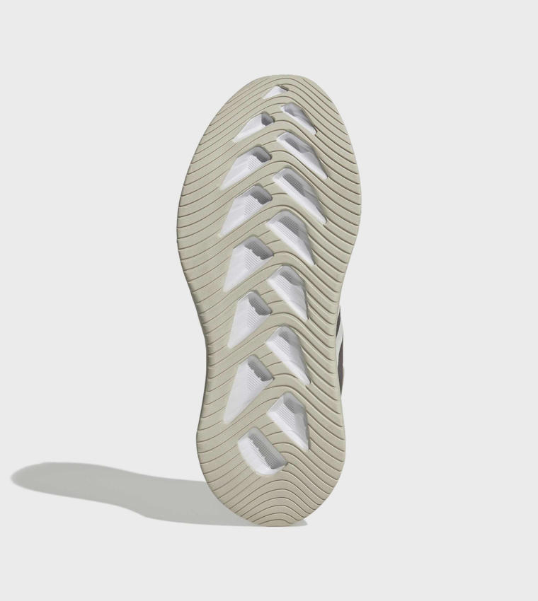 TREADMOVE Stripe Detail Lace-Up Running Shoes