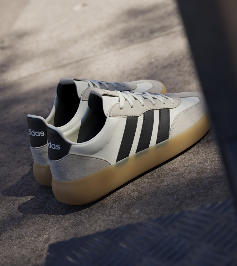 BARREDA DECODE LUX Color Block Lace-Up Sneakers