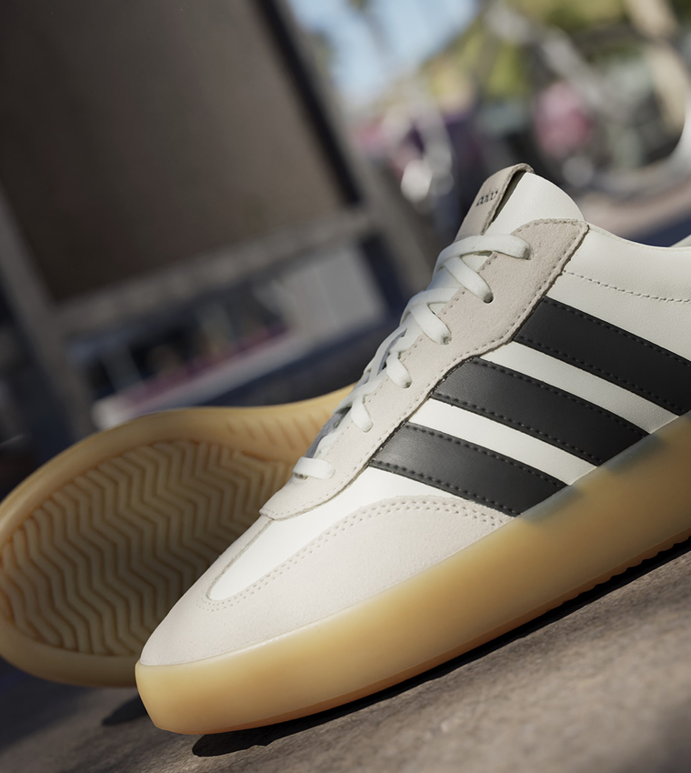 BARREDA DECODE LUX Color Block Lace-Up Sneakers