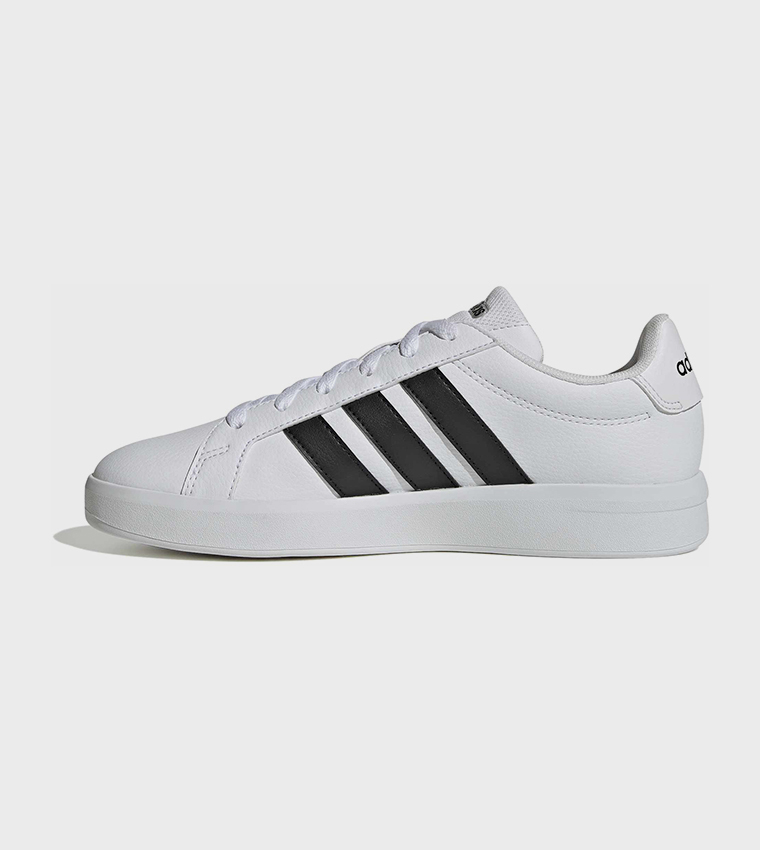 GRAND COURT BASE 3.0 Stripe Detail Lace-Up Sneakers