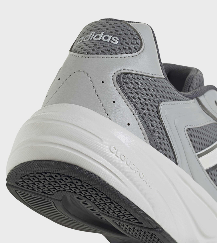 ECLYPTIX 2000 Color Block Lace-Up Sneakers