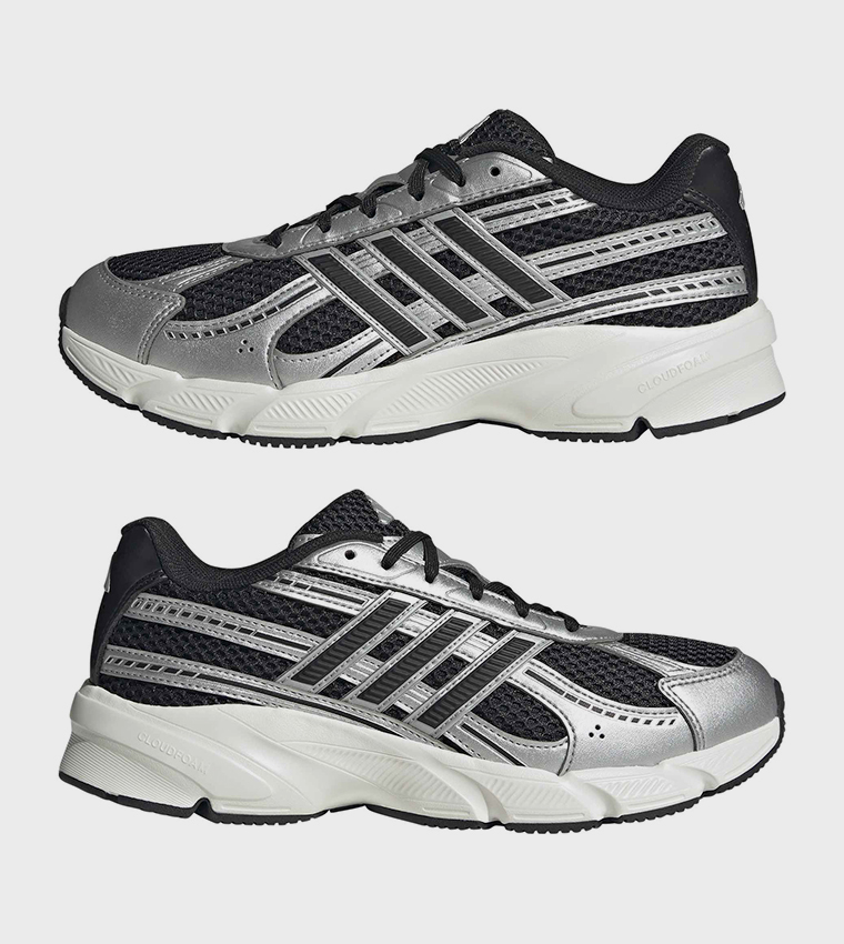 TECHNOCHAOS 2000 Color Block Lace-Up Sneakers