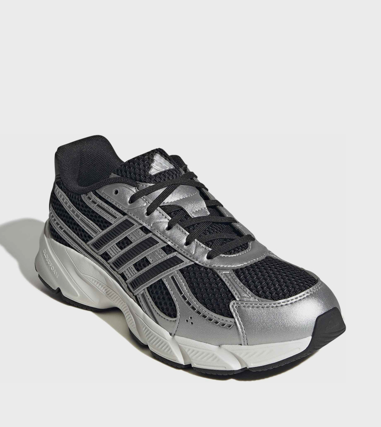 TECHNOCHAOS 2000 Color Block Lace-Up Sneakers