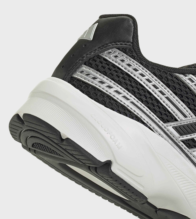 TECHNOCHAOS 2000 Color Block Lace-Up Sneakers