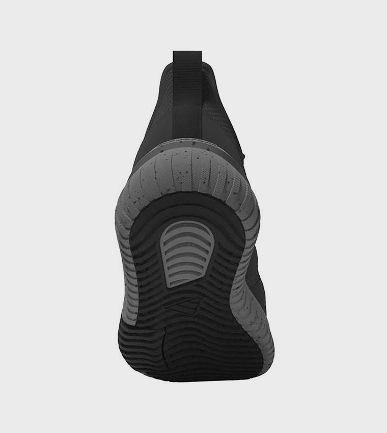 سنيكرز كابتير شبكي بشعار