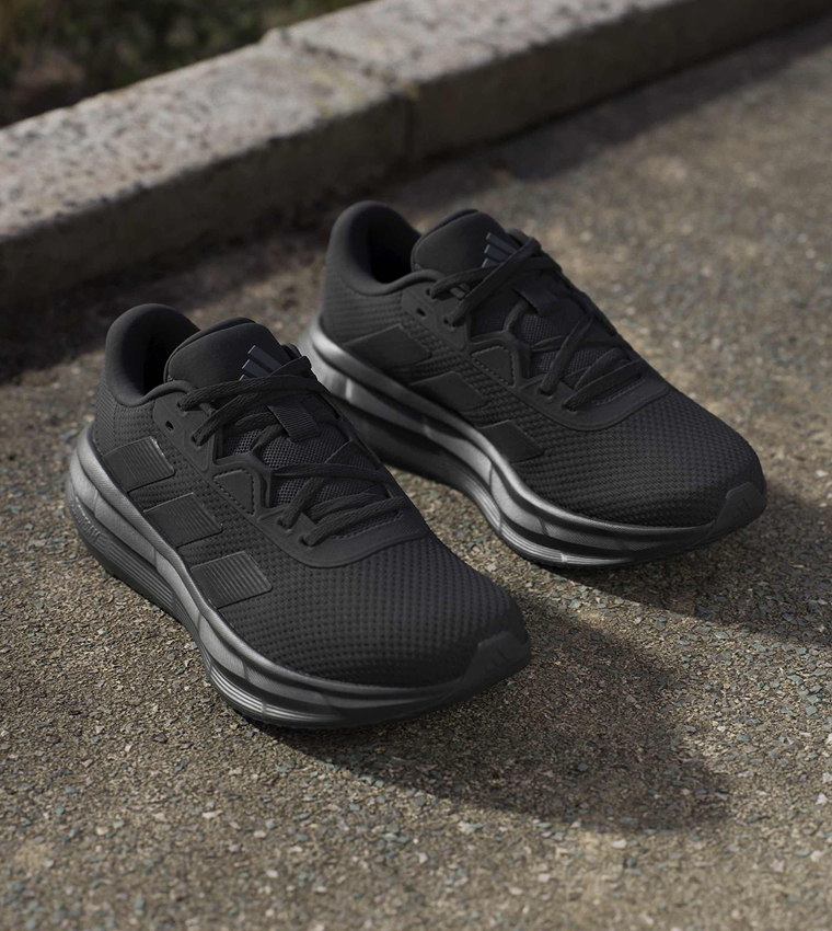 GALAXY 7 EXTRA WIDE Stripe Detail Lace-Up Running Shoes