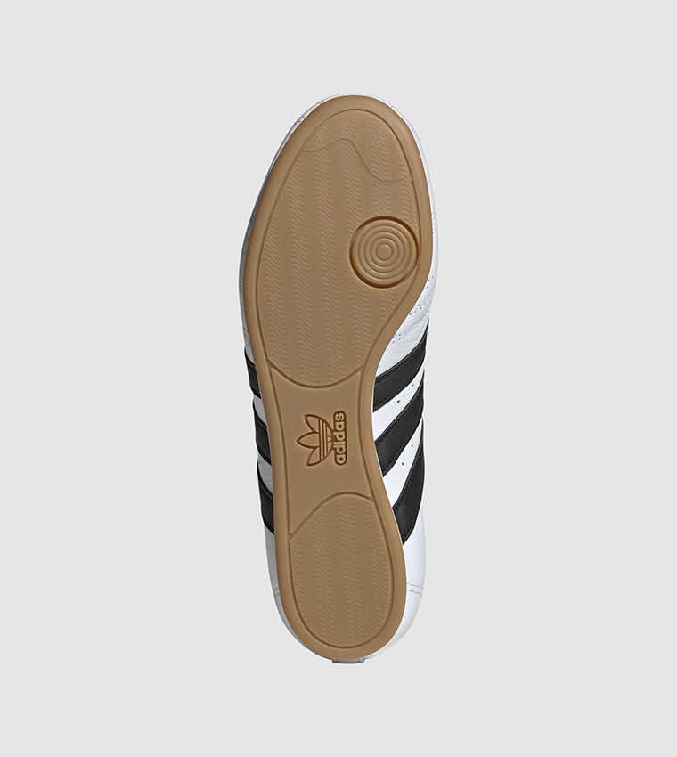 Taekwondo Lace-Up Sneakers