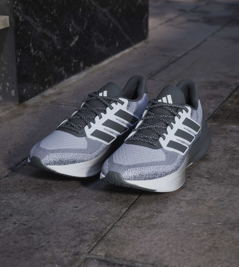 ULTRARUN 5 Color Block Lace-Up Shoes