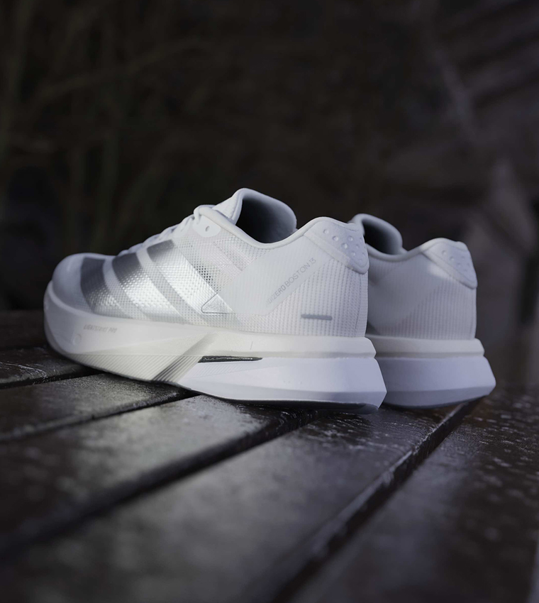 ADIZERO BOSTON 13 Stripe Detail Running Shoes