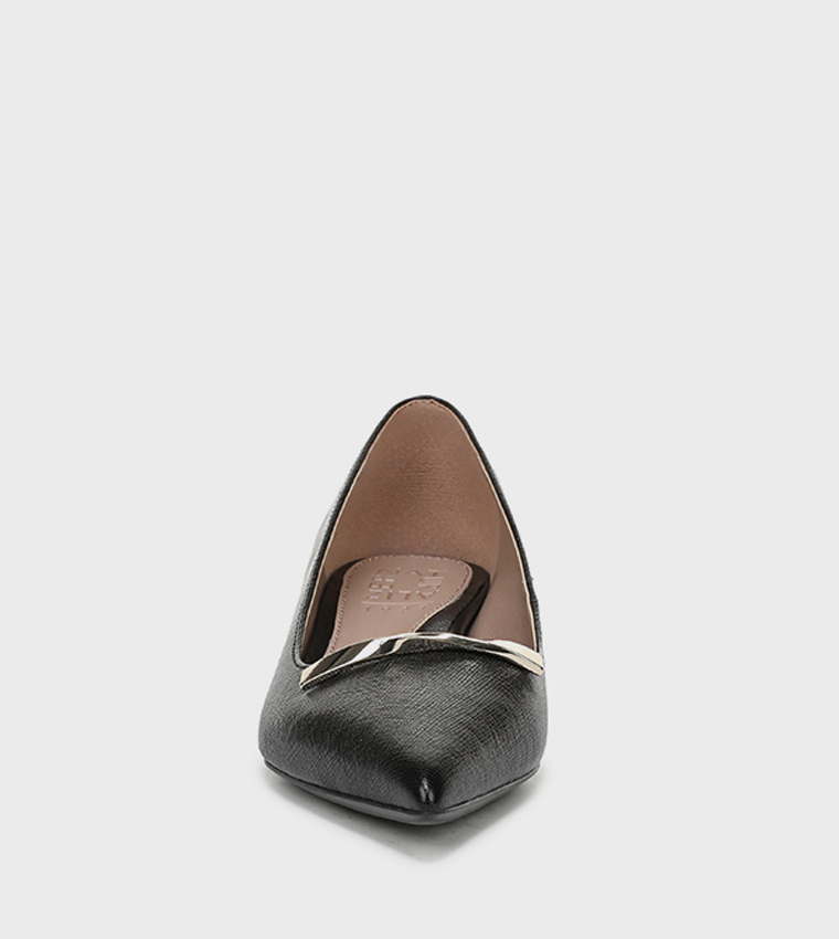 RUMI Textured Pointed Toe Ballerinas