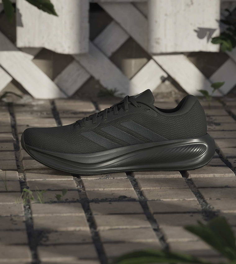 RESPONSE RUNNER 2 Stripe Detail Lace-Up Shoes