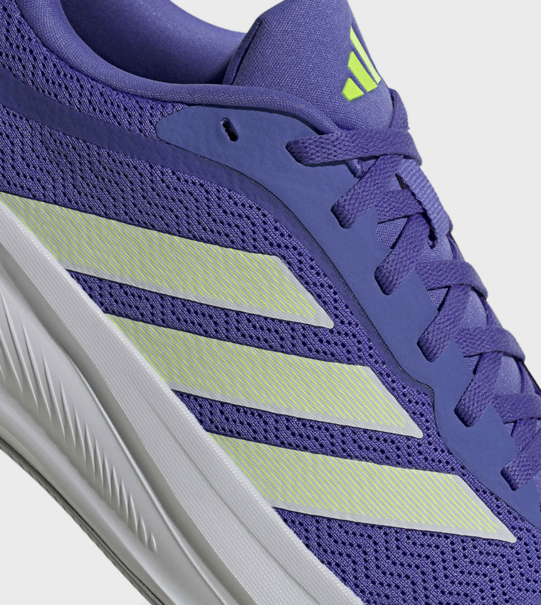 سنيكرز ريسبونس رانر مخطط وبرباط