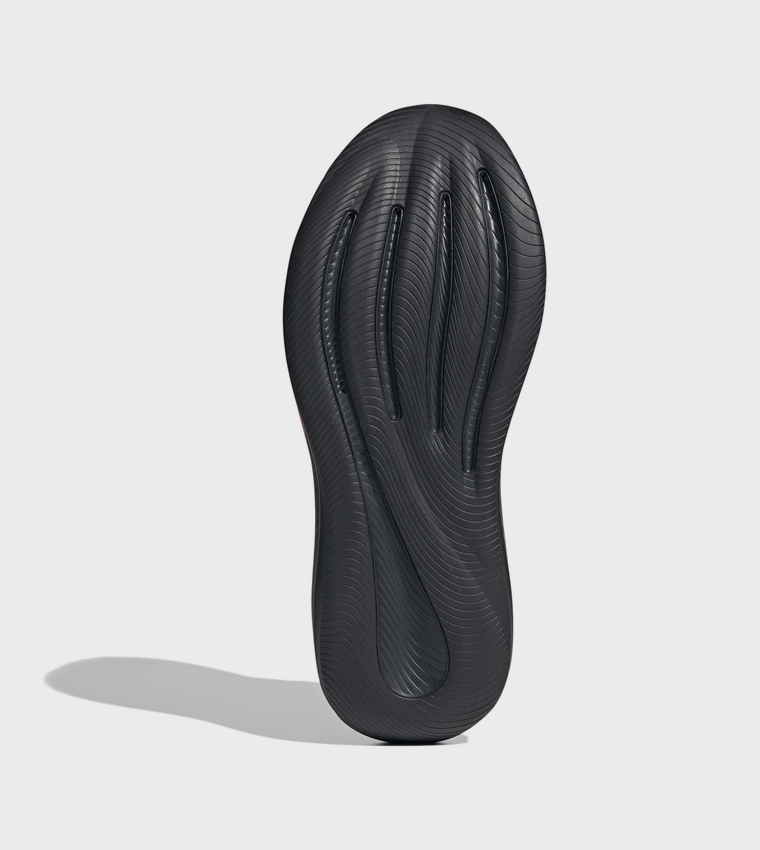 سنيكرز ريسبونس رانر مخطط وبرباط