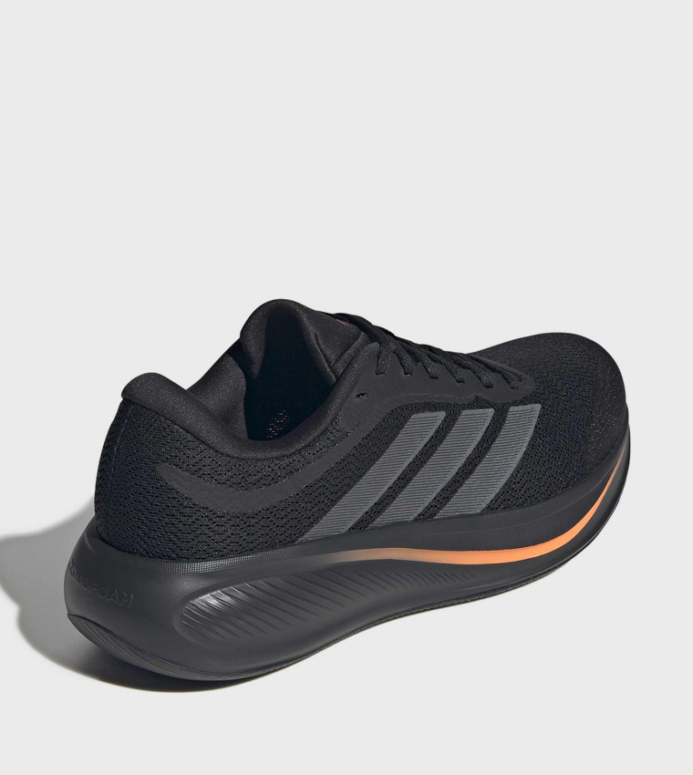 سنيكرز ريسبونس رانر مخطط وبرباط