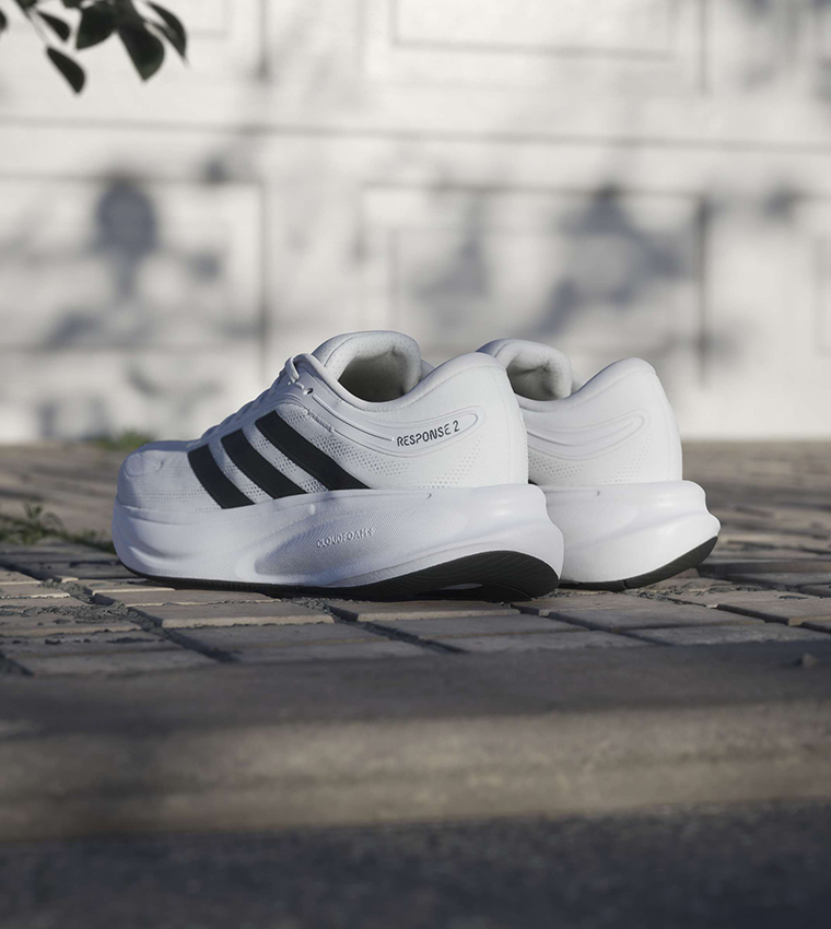 سنيكرز جري ريسبونس مخطط