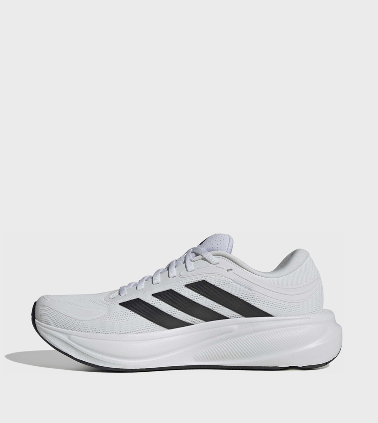 سنيكرز جري ريسبونس مخطط