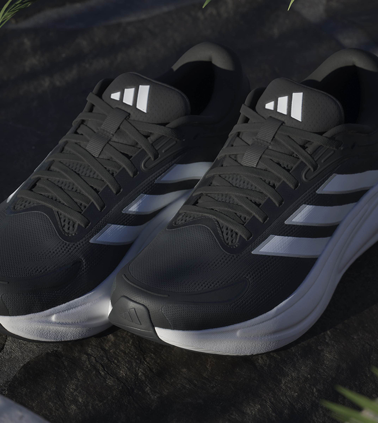 RESPONSE 2 Stripe Detail Running Shoes