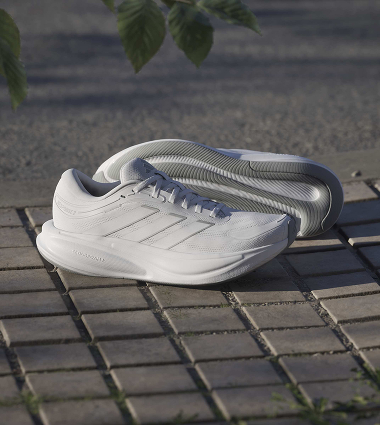 RESPONSE 2 Stripe Detail Running Shoes