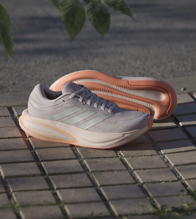 سنيكرز جري ريسبونس مخطط