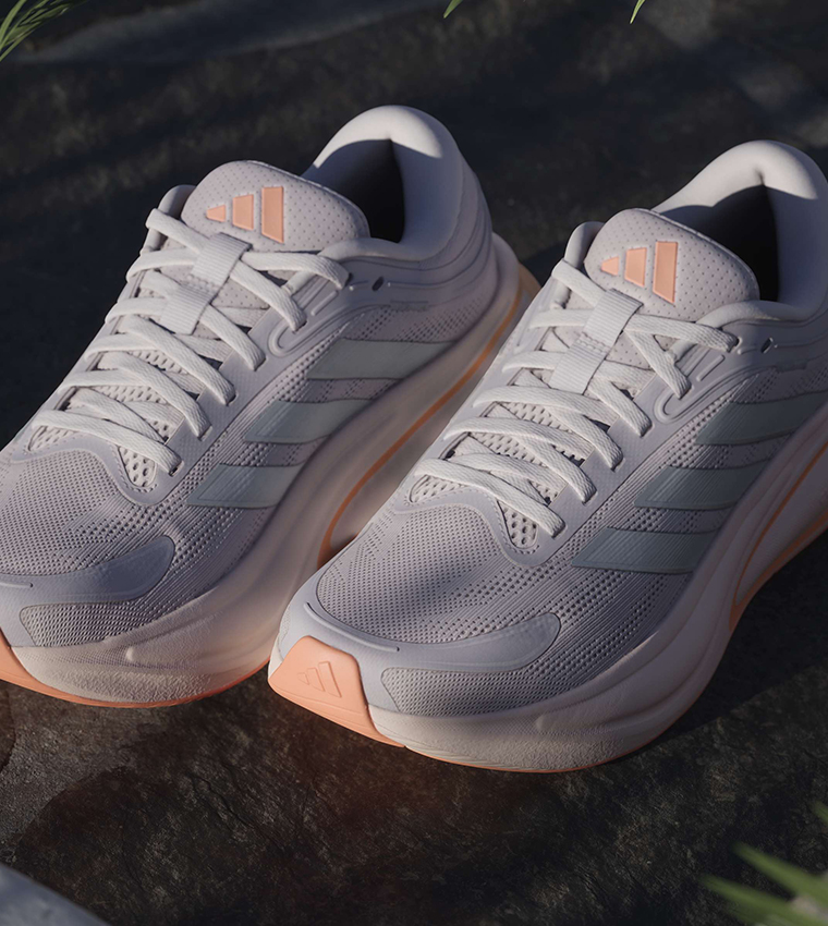 سنيكرز جري ريسبونس مخطط