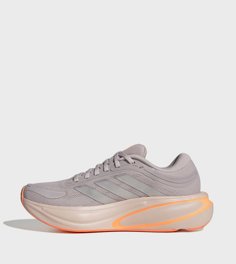 سنيكرز جري ريسبونس مخطط