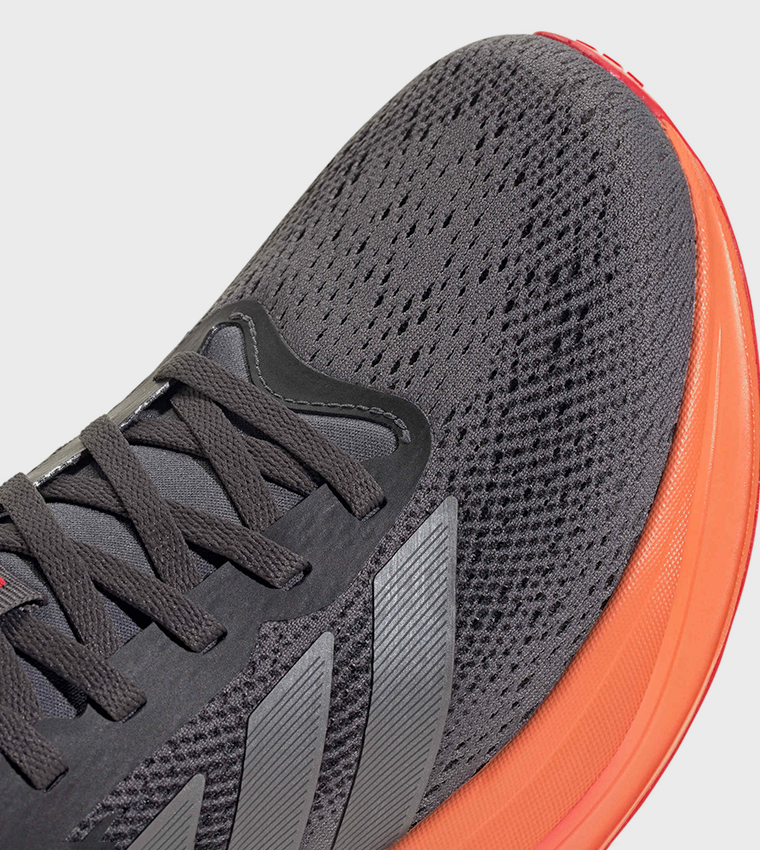 RESPONSE PACE Stripe Detail Running Shoes