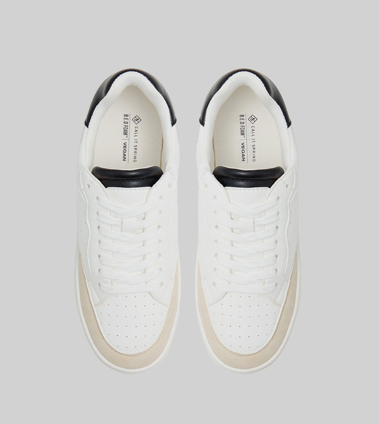 KRYSTA Round Toe Lace-Up Sneakers