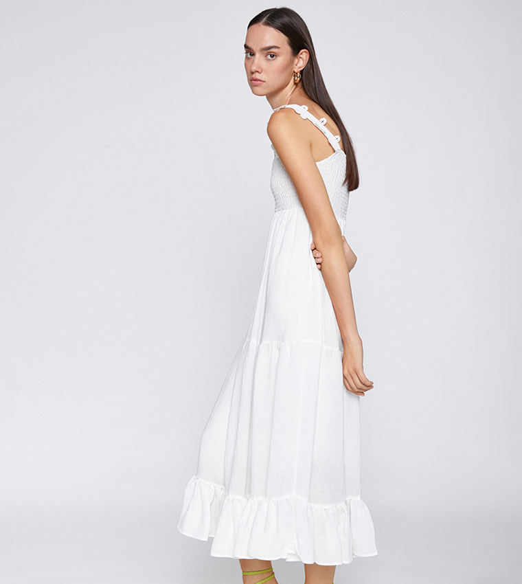 فستان ماكسي بحمالات 