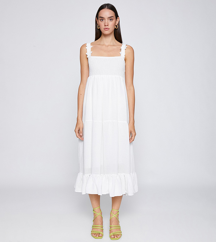 فستان ماكسي بحمالات 