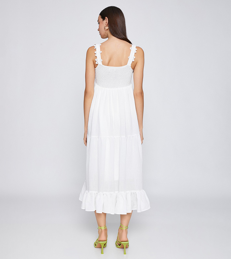 فستان ماكسي بحمالات 