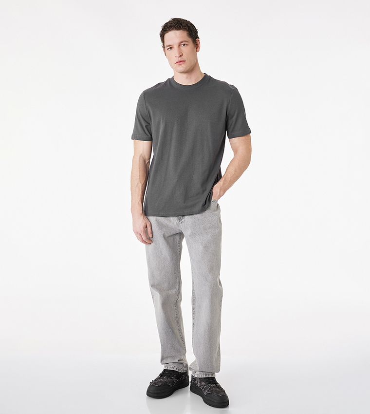 Solid Crew Neck Short Sleeves T-Shirt