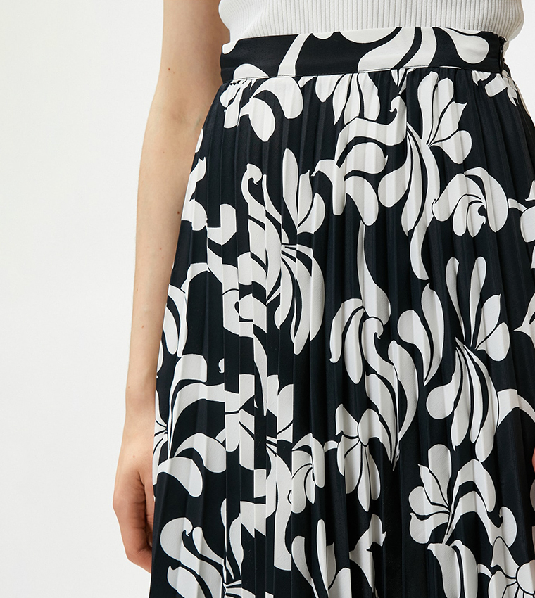 Floral Print Pleated Midi Skirt