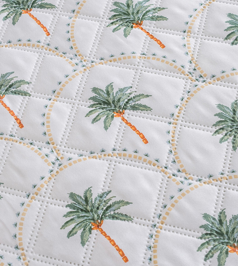 Patterned Double Bedspread