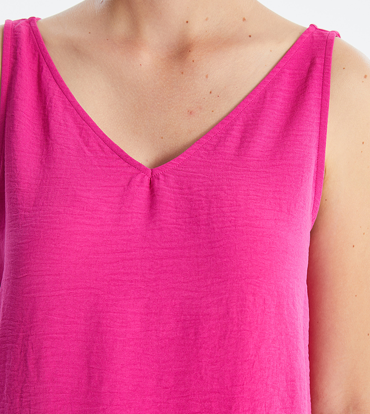 Solid V-Neck Sleeveless Top