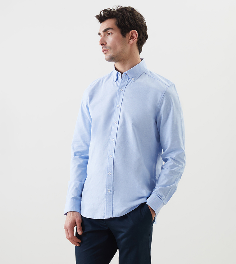 Solid Button-Down Collar Slim Fit Oxford Shirt