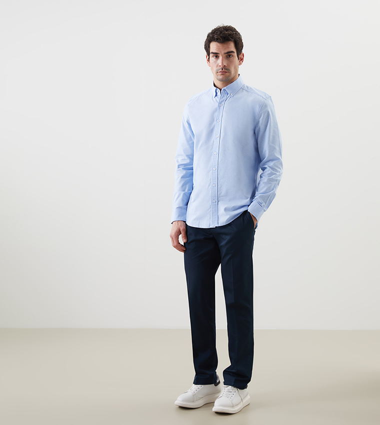 Solid Button-Down Collar Slim Fit Oxford Shirt