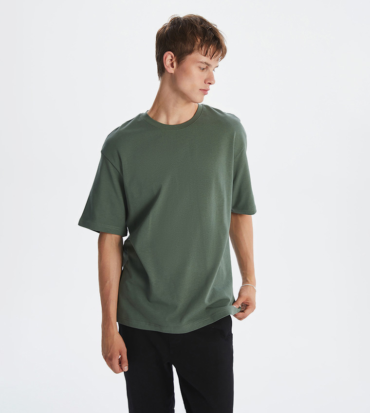 Solid Crew Neck T-Shirt