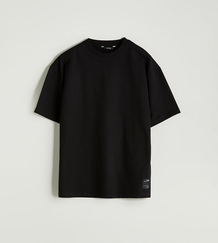 اٍل سي واي كيكي  تيشيرتات بياقة دائرية  - أسود Round Neck T-Shirts