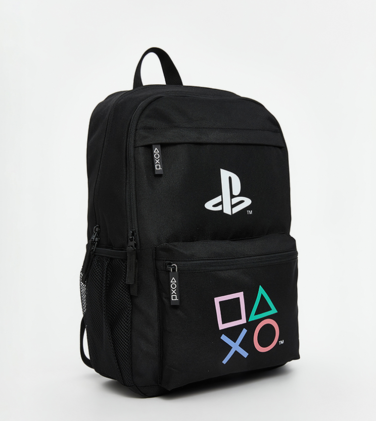 شنطة ظهر بجيوب وطبعة 