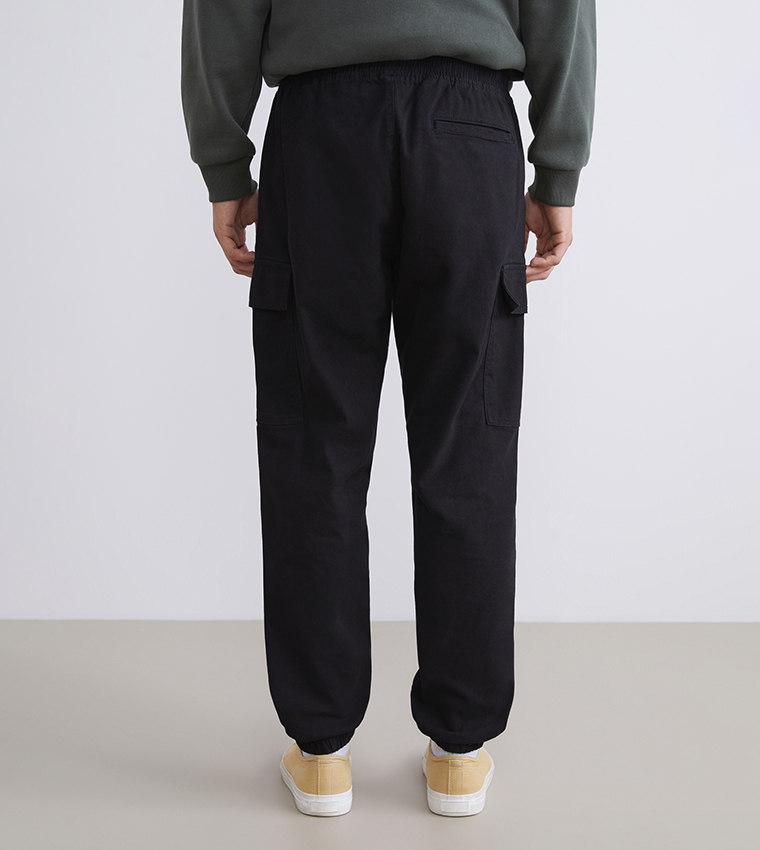 Mid Rise Slim Fit Cargo Trousers