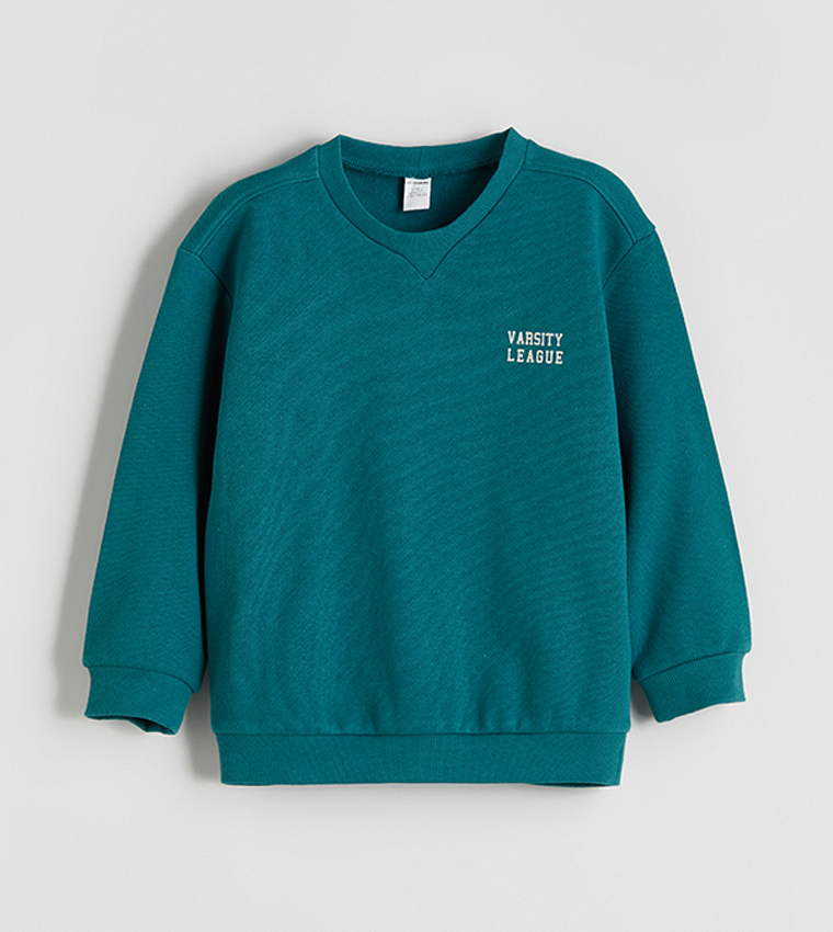 سويتشيرت بطبعة ورقبة مستديرة