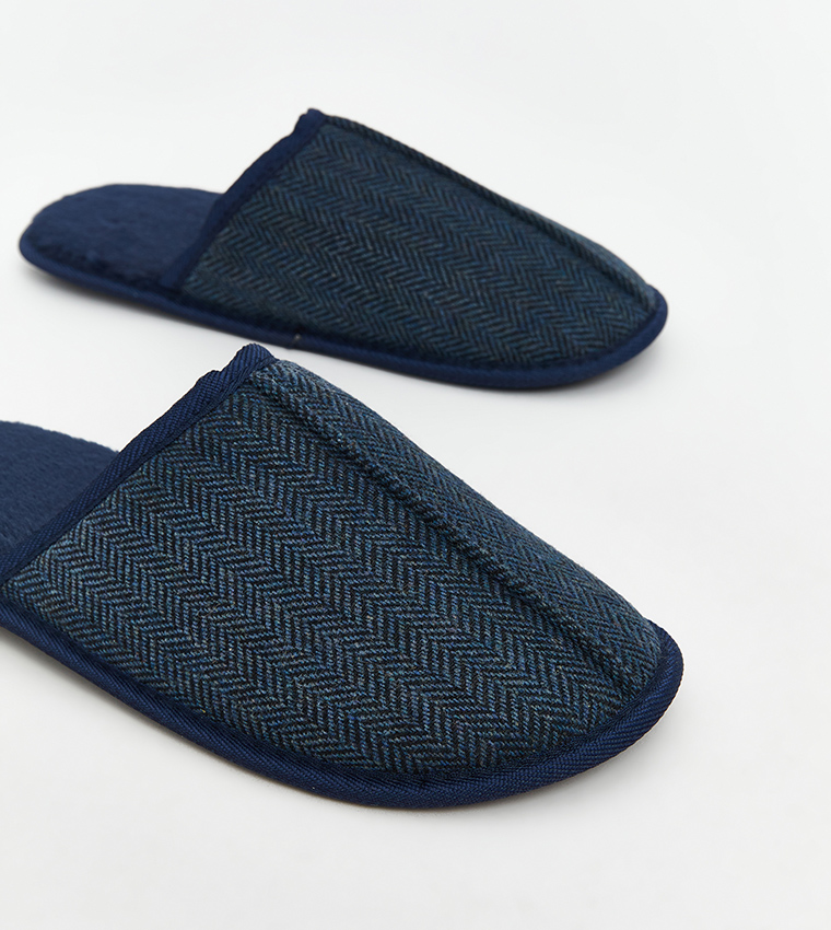 Textured Bedroom Slippers