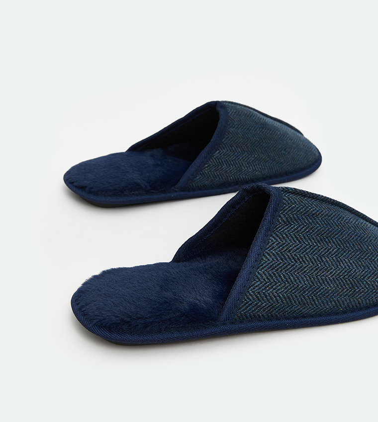 Textured Bedroom Slippers