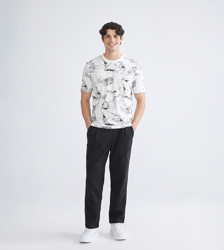 Solid Mid-Rise Casual Trousers